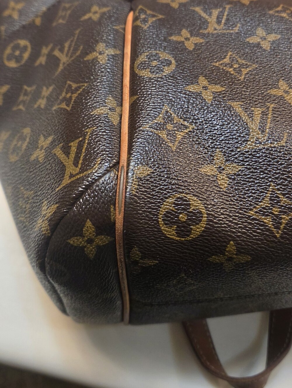 Louis Vuitton Monogram Canvas Shoulder Tote in Brown and Tan Leather - Picture 15 of 16
